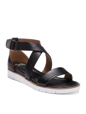Sofft Reston Leather Crisscross Strap Sandal size  7.5 comfort minimal summer